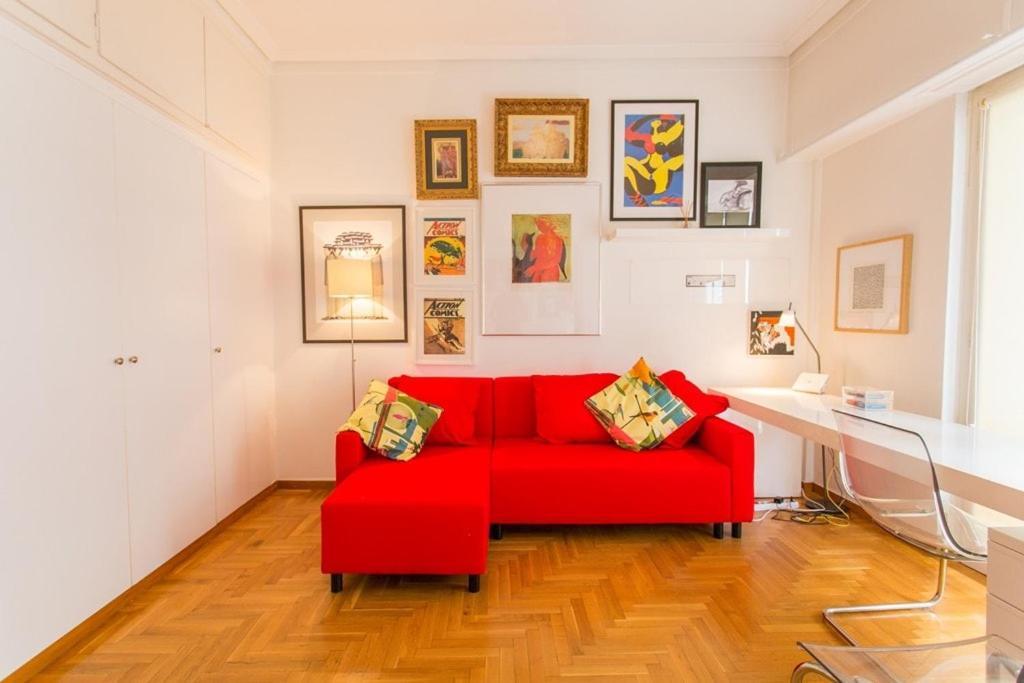 A Cozy Apt In Kolonaki Of Атина Екстериор снимка