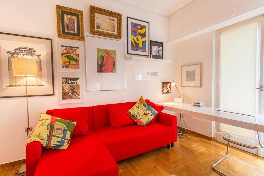 A Cozy Apt In Kolonaki Of Атина Екстериор снимка