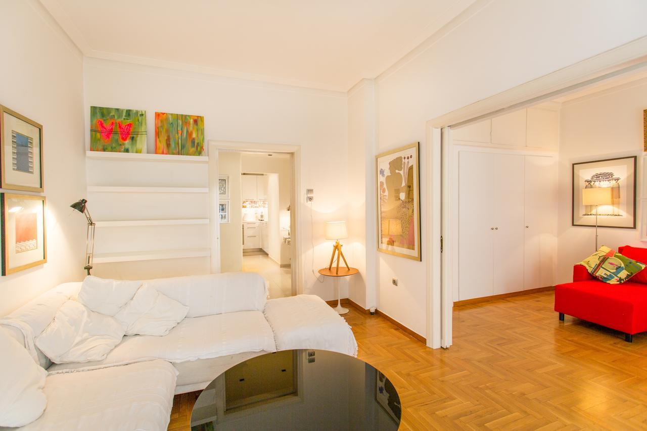 A Cozy Apt In Kolonaki Of Атина Екстериор снимка